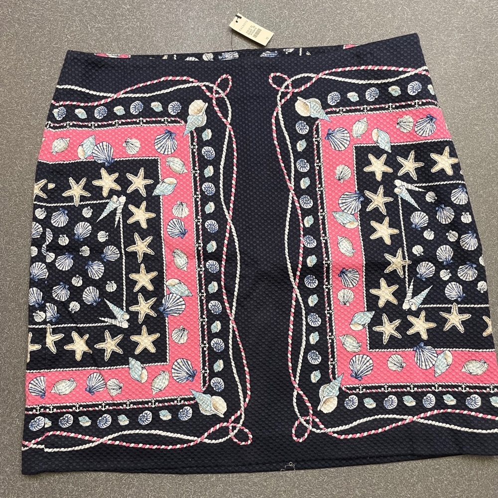 Cotton nautical Talbots skirt with dark blue background. Size 12  NWT